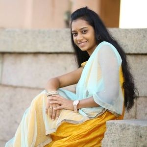 Meet your Posher, Vineela